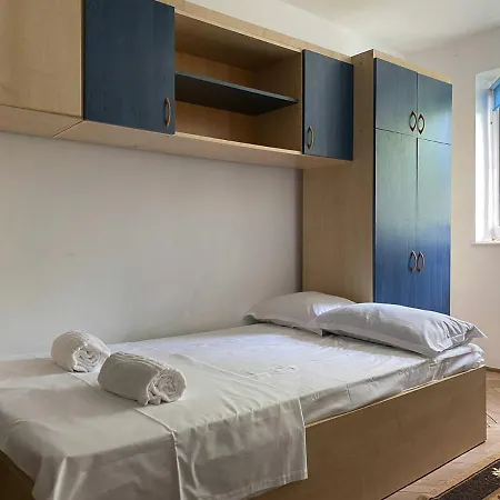 Апартаменты Apartament Cosvin 34 - Bychoice Эфорие-Суд